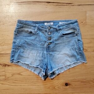 𝅺WILD Blue High Rise Raw Frayed Hem 4 Front Buttons Denim Shorts Size 7